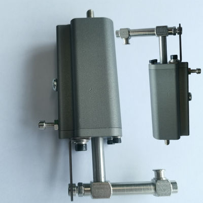 Автомат для резки плашки высасывателя утюга материальный препровождая разделяет смещенные части прессы